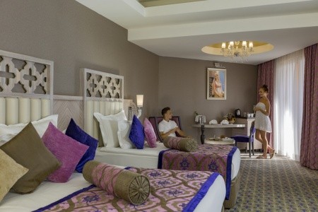 Royal Alhambra Palace - 10