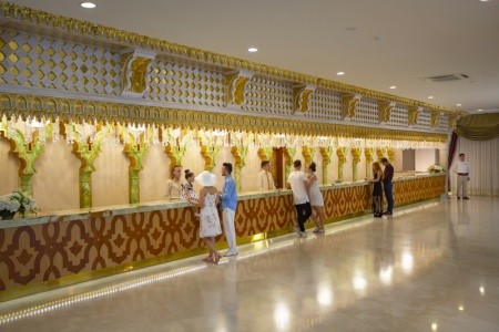 Royal Alhambra Palace - 11