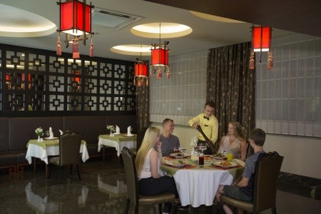 Royal Alhambra Palace - 25