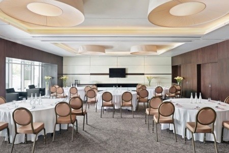 Spojené arabské emiráty Dubaj Hyatt Place Dubai Al Rigga Residences 8 dňový pobyt Polpenzia Letecky Letisko: Praha April 2026 (20/04/26-27/04/26)