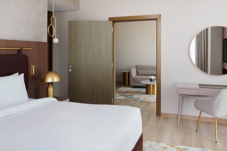 Mövenpick Jumeirah Village Triangle - 23