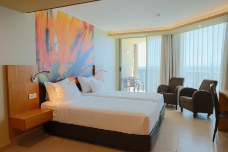 Madeira Caniço The Views Oasis 8 dňový pobyt Polpenzia Letecky Letisko: Budapešť September 2026 ( 7/09/26-14/09/26)