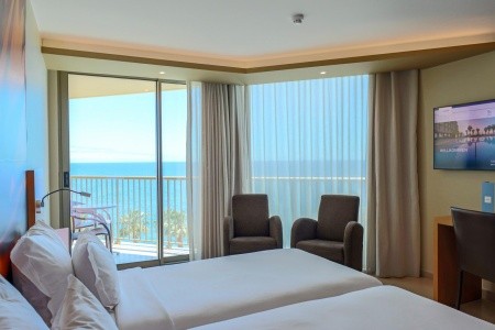 Madeira Caniço The Views Oasis 8 dňový pobyt Polpenzia Letecky Letisko: Budapešť September 2026 ( 7/09/26-14/09/26)