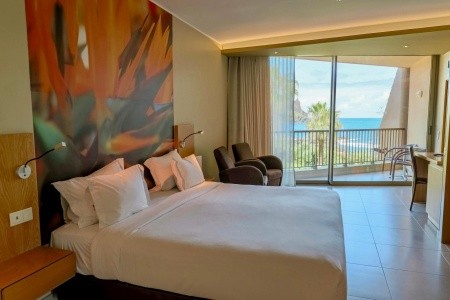 Madeira Caniço The Views Oasis 8 dňový pobyt Polpenzia Letecky Letisko: Budapešť September 2026 ( 7/09/26-14/09/26)