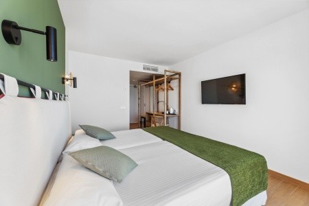 Thb Lanzarote Beach - 113