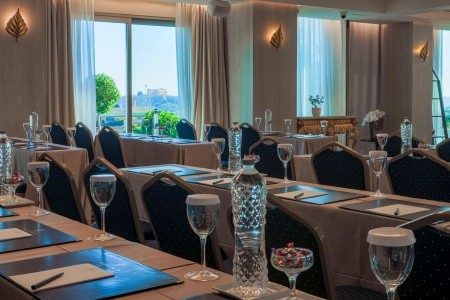 St. George Lycabettus - 180