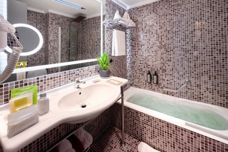 St. George Lycabettus - 181