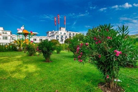 Bulharsko Sozopol Martinez 6 dňový pobyt All Inclusive Letecky Letisko: Praha July 2026 (20/07/26-25/07/26)