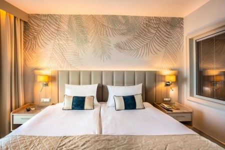 Charisma Deluxe - 109