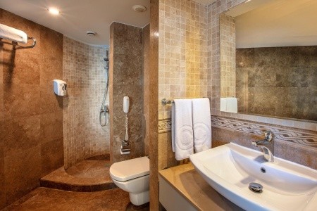 Charisma Deluxe - 111