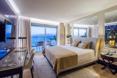 Charisma Deluxe - 119