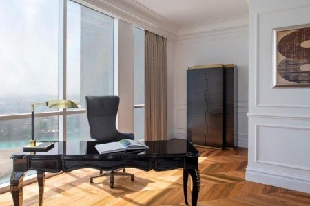 The Ritz Carlton - 11