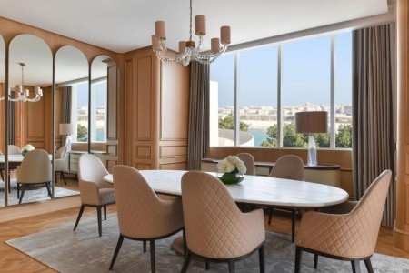 The Ritz Carlton - 15