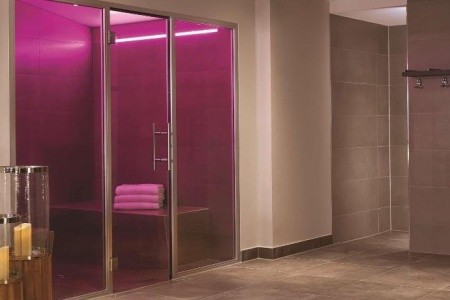 Nemecko Hamburg Reichshof Hamburg, Curio Collection By Hilton 4 dňový pobyt Bez stravy Vlastná March 2026 ( 4/03/26- 7/03/26)