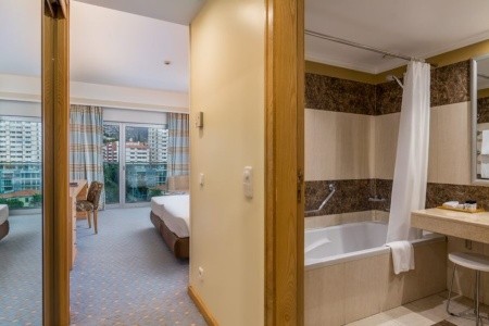 Pestana Carlton Madeira Premium Ocean Resort - 22