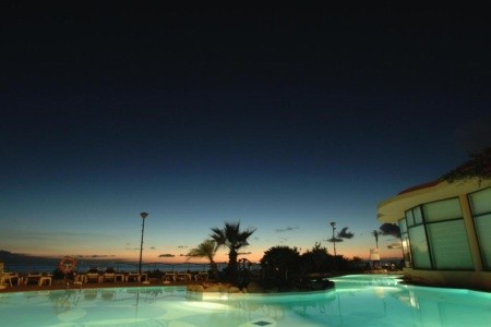 Madeira Funchal Pestana Ocean Bay 8 dňový pobyt All Inclusive Letecky Letisko: Budapešť March 2026 ( 5/03/26-12/03/26)