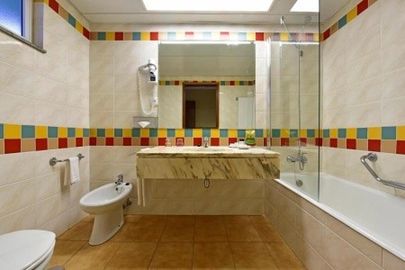 Madeira Funchal Pestana Ocean Bay 8 dňový pobyt All Inclusive Letecky Letisko: Budapešť March 2026 ( 5/03/26-12/03/26)