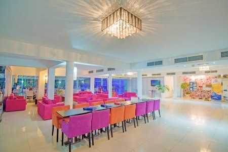 Marlita Beach Hotel Apartments - 19