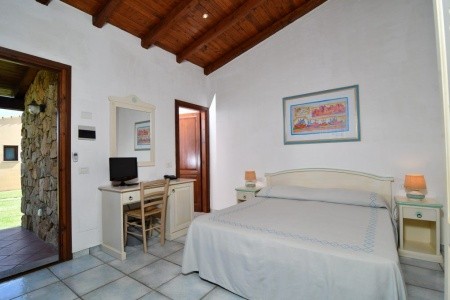 Taliansko Sardínia / Sardegna Li Suari Hotel 8 dňový pobyt Light All inclusive Vlastná July 2026 ( 8/07/26-15/07/26)