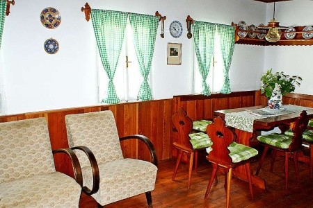 Česká republika Jeseníky Roubenky 5 dňový pobyt Bez stravy Vlastná March 2026 ( 9/03/26-13/03/26)