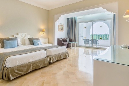 Royal Garden Palace - 56