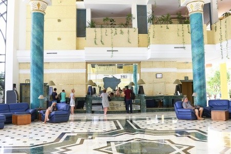 Royal Garden Palace - 51