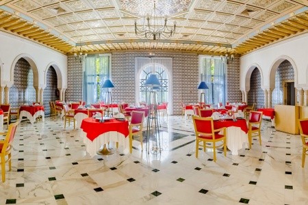 Royal Garden Palace - 60