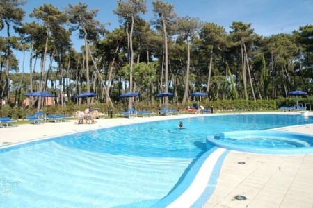 Green Park Resort - 72