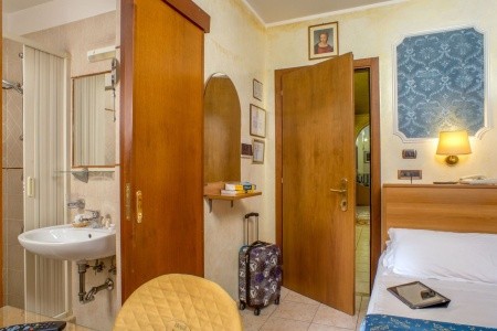 Taliansko Rím a okolie Assisi 10 dňový pobyt Raňajky Letecky Letisko: Praha October 2025 (23/10/25- 1/11/25)