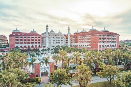 Royal Taj Mahal - 81