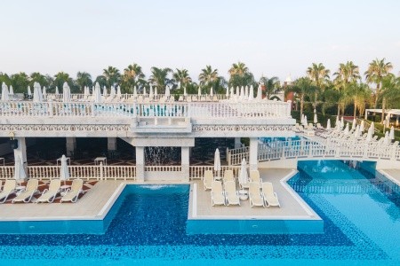 Royal Taj Mahal - 84