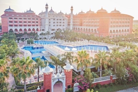 Royal Taj Mahal - 85