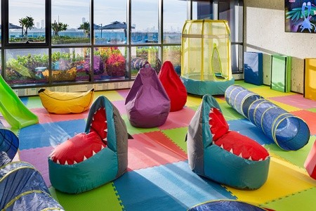 Spojené arabské emiráty Dubaj Millennium Place Barsha Heights 6 dňový pobyt Polpenzia Letecky Letisko: Praha April 2026 ( 2/04/26- 7/04/26)