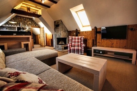 Aplend Kukucka Mountain Hotel & Residences - 11