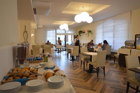 Hotel & Aparthotel Olimpia - 12