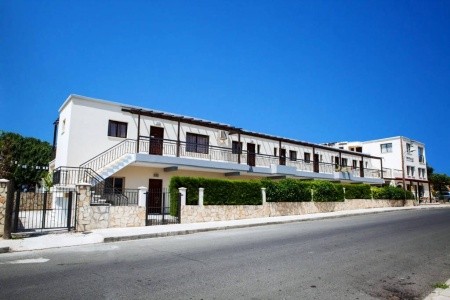Cyprus Paphos (Pafos) Apartmány Crystallo 16 dňový pobyt Bez stravy Letecky Letisko: Katovice January 2026 ( 3/01/26-18/01/26)