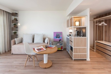 Španielsko Mallorca Innside Alcudia 5 dňový pobyt Polpenzia Letecky Letisko: Praha July 2026 (29/07/26- 2/08/26)