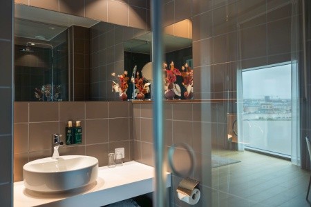 Clarion Hotel The Pier - 36