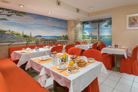 Francúzsko Paríž Fertel Maillot 5 dňový pobyt Bez stravy Letecky Letisko: Praha October 2025 (24/10/25-28/10/25)