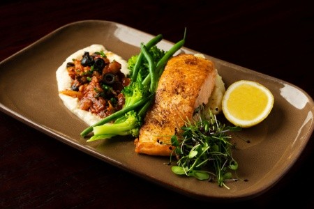 Spojené arabské emiráty Dubaj Jumeirah Rotana 15 dňový pobyt Raňajky Letecky Letisko: Praha January 2026 (15/01/26-29/01/26)