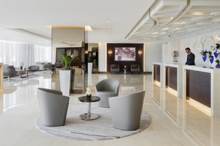 Spojené arabské emiráty Dubaj Jumeirah Rotana 15 dňový pobyt Raňajky Letecky Letisko: Praha January 2026 (15/01/26-29/01/26)