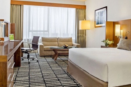 Spojené arabské emiráty Dubaj Jumeirah Rotana 15 dňový pobyt Raňajky Letecky Letisko: Praha January 2026 (15/01/26-29/01/26)