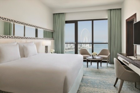 Spojené arabské emiráty Dubaj Ja Ocean View Hotel Jumeirah Beach 8 dňový pobyt Raňajky Letecky Letisko: Praha June 2026 ( 3/06/26-10/06/26)