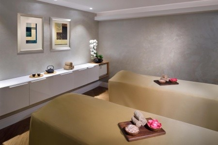 Spojené arabské emiráty Abu Dhabi Intercontinental Abu Dhabi By Ihg 9 dňový pobyt All Inclusive Letecky Letisko: Bratislava April 2026 (12/04/26-20/04/26)