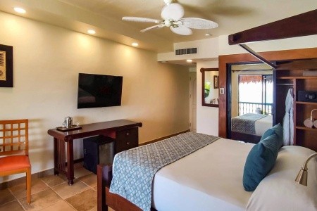 Catalonia Yucatan Beach Resort & Spa - 10