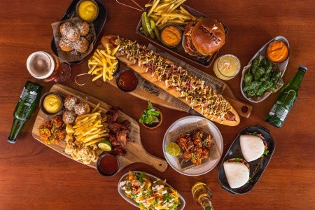 Spojené arabské emiráty Dubaj Ja Ocean View Hotel Jumeirah Beach 12 dňový pobyt Polpenzia Letecky Letisko: Praha March 2026 (12/03/26-23/03/26)