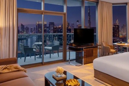 Spojené arabské emiráty Dubaj Hyde Hotel Dubai 15 dňový pobyt Polpenzia Letecky Letisko: Praha March 2026 (29/03/26-12/04/26)