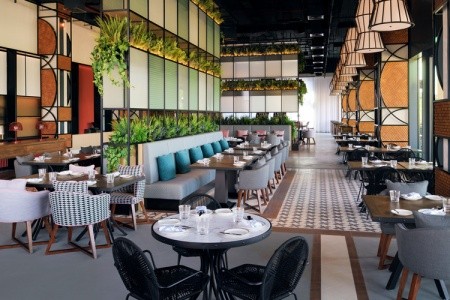 Spojené arabské emiráty Ras Al Khaimah Mövenpick Resort Marjan Island (Ras Al Khaimah) 8 dňový pobyt Raňajky Letecky Letisko: Praha April 2026 (10/04/26-17/04/26)