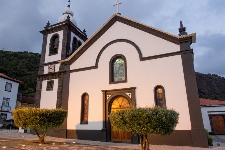 AZORY - OSTROVY UPROSTŘED ATLANTIKU - 13