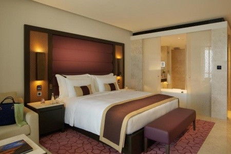 Omán Muscat Kempinski Muscat 8 dňový pobyt Raňajky Letecky Letisko: Viedeň April 2026 (28/04/26- 5/05/26)